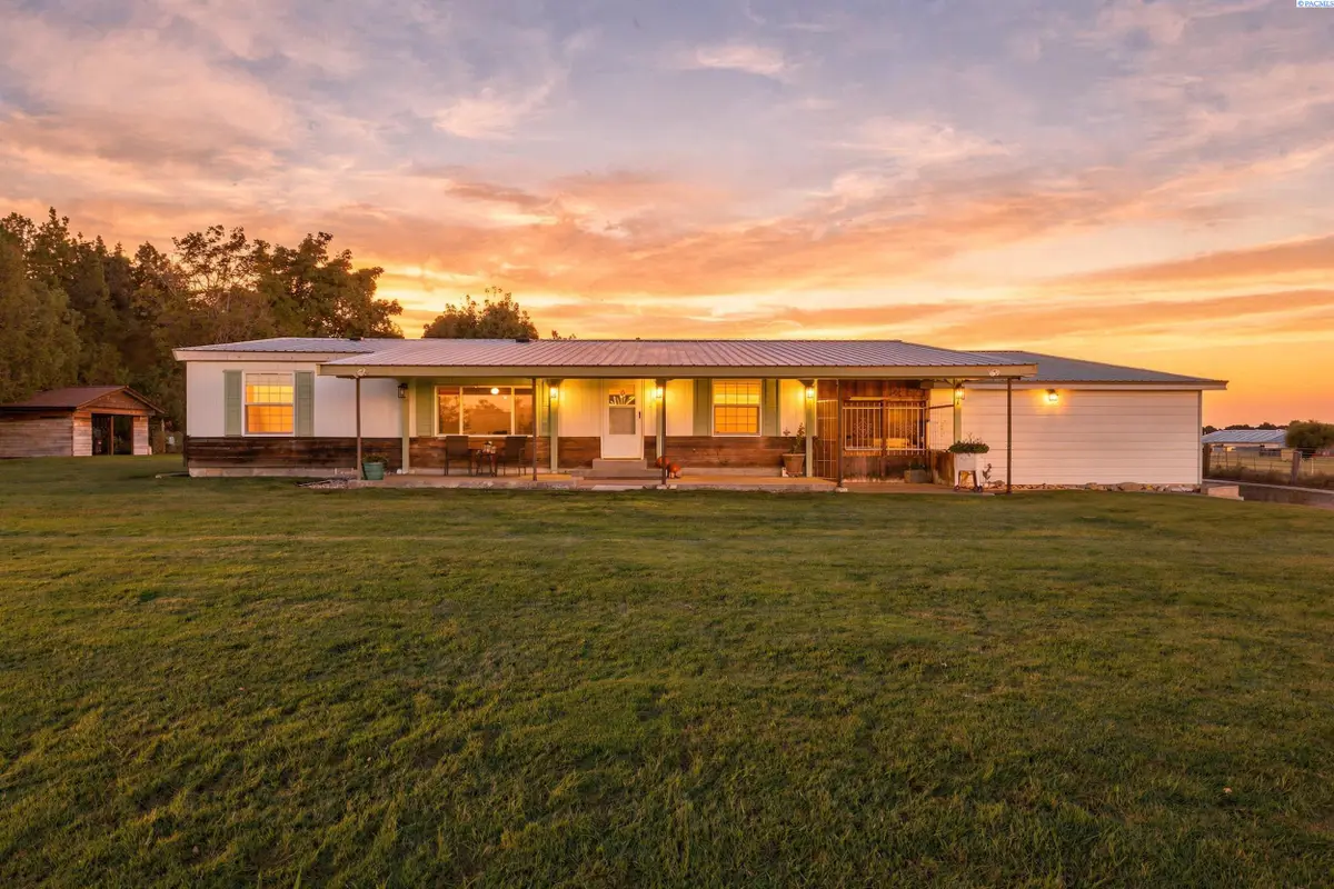 16206 S Yew St, Kennewick, WA 99337 - #1