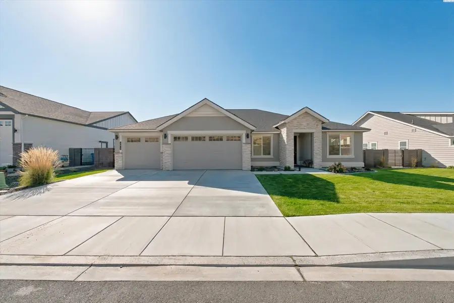 383 Ventus St, Richland, WA 99352 - #2