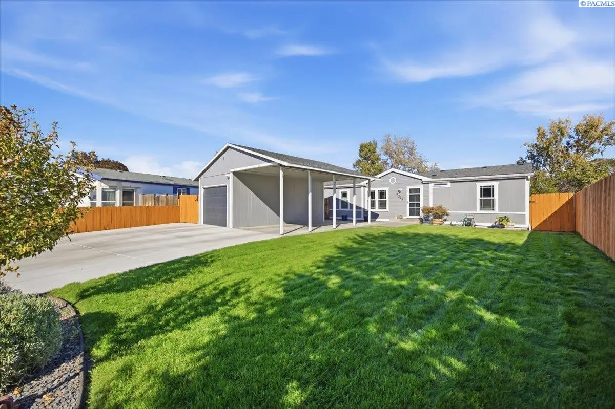 2344 S Buntin Lp, Kennewick, WA 99337 - #1