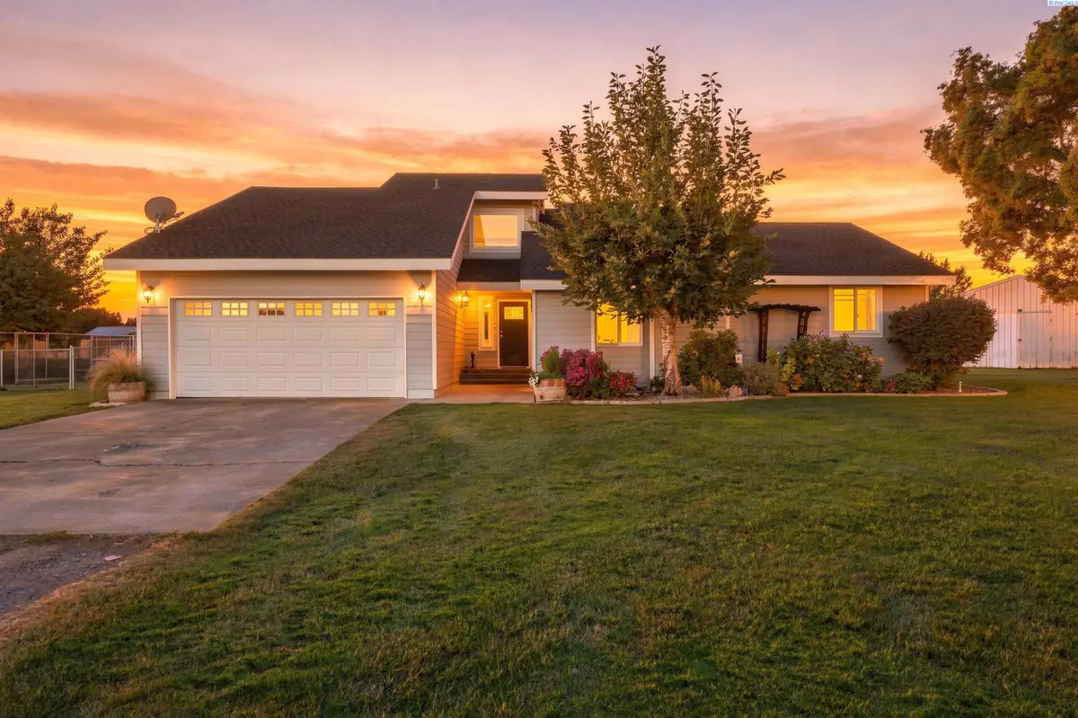 101105 E Vaca Rd, Kennewick, WA 99338 - #1