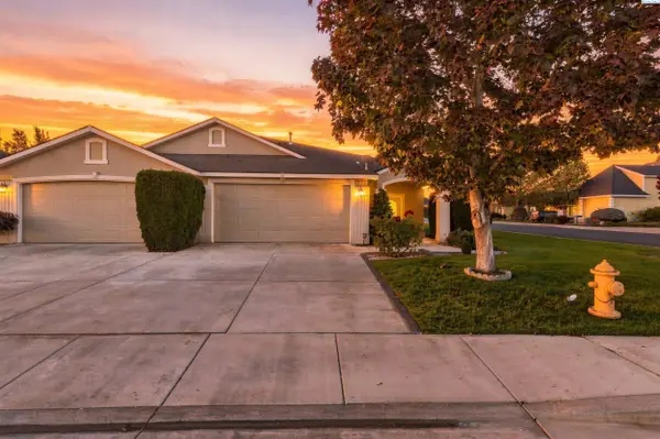 3597 Waterford St, Richland, WA 99352