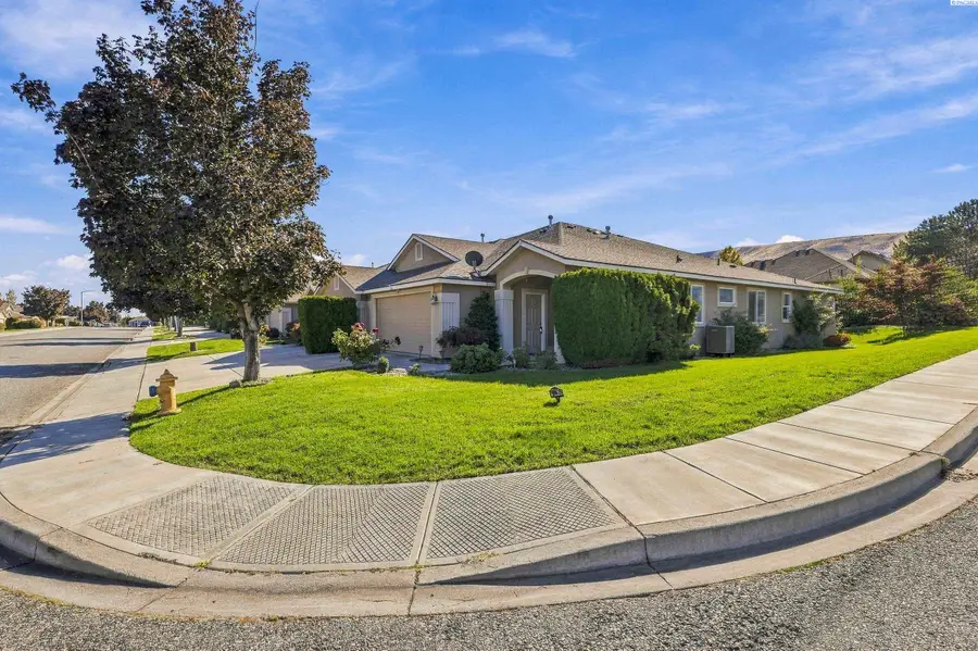 3597 Waterford St, Richland, WA 99352 - #3