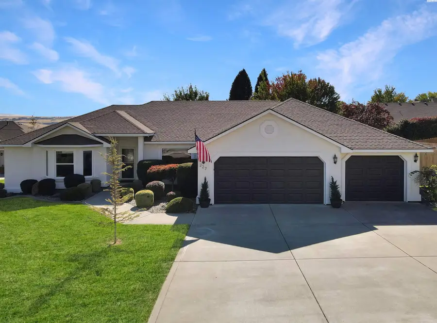 227 Bear Drive, Richland, WA 99352 - #2