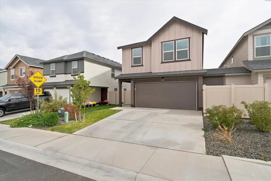725 S Yolo Pl, Kennewick, WA 99336 - #3