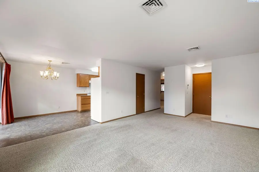 3121 W Hood Ave #A203, Kennewick, WA 99336 - #2