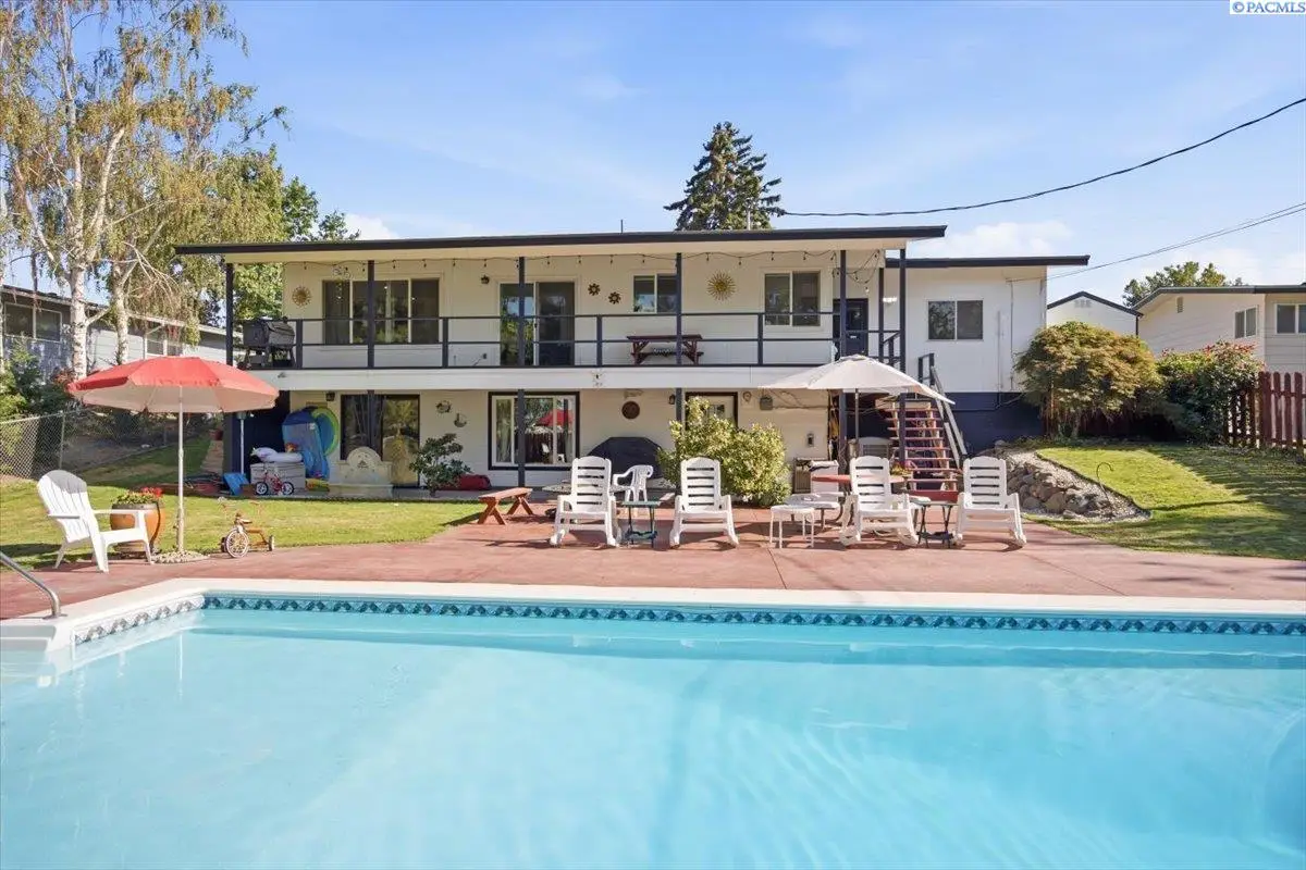 6518 W Yellowstone Ave, Kennewick, WA 99336 - #1