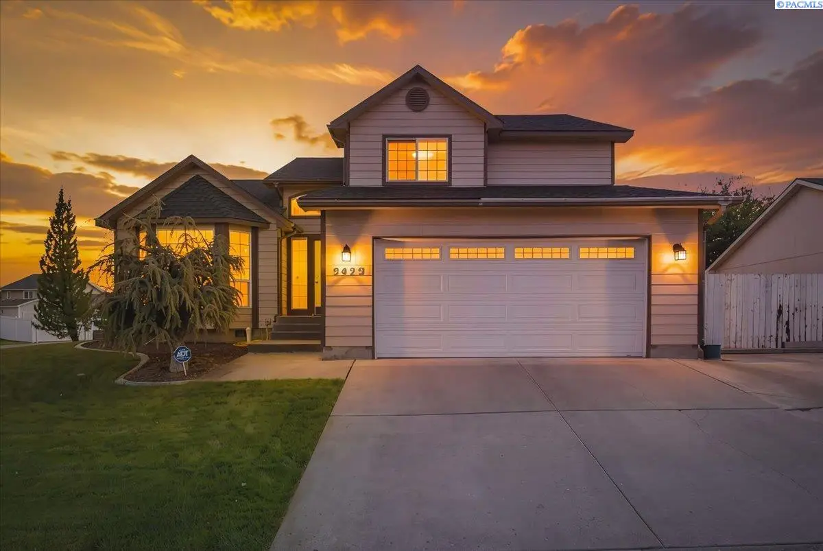2422 S Arthur Ct, Kennewick, WA 99338 - #1