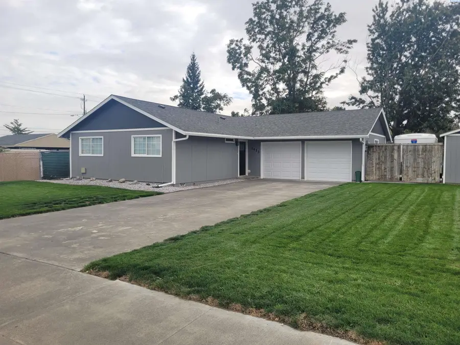 1413 W 7th Ave, Kennewick, WA 99336 - #2