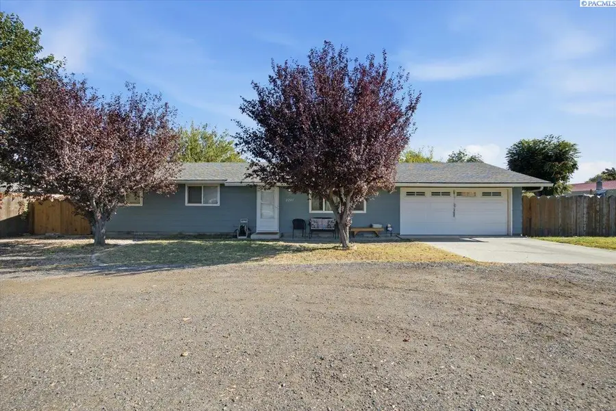2205 S Washington St, Kennewick, WA 99337 - #2