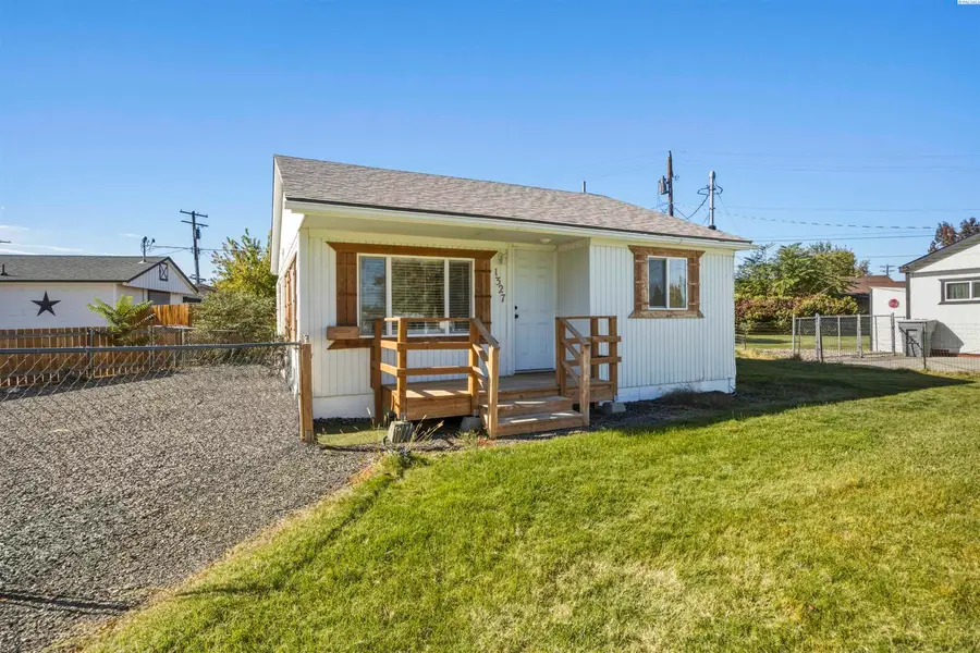 1327 Potter Ave, Richland, WA 99354 - #2