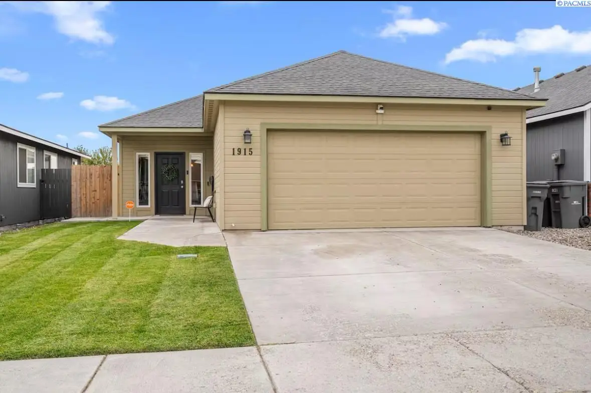 1915 S Neel St, Kennewick, WA 99338 - #1