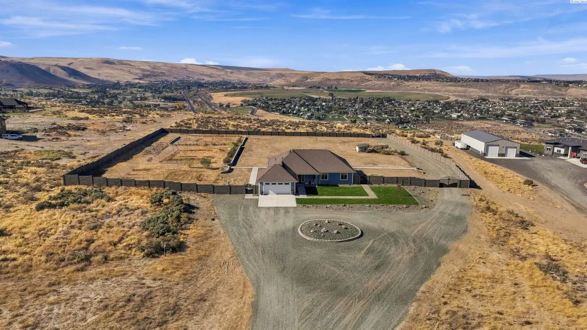 108735 E 228 Pr Se, Kennewick, WA 99338 - #1