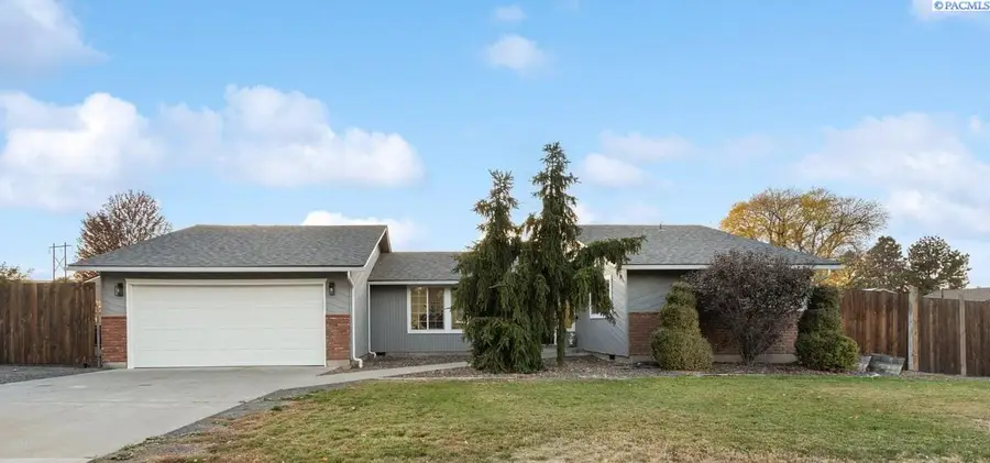 1400 S Buchanan Pl., Kennewick, WA 99338 - #3