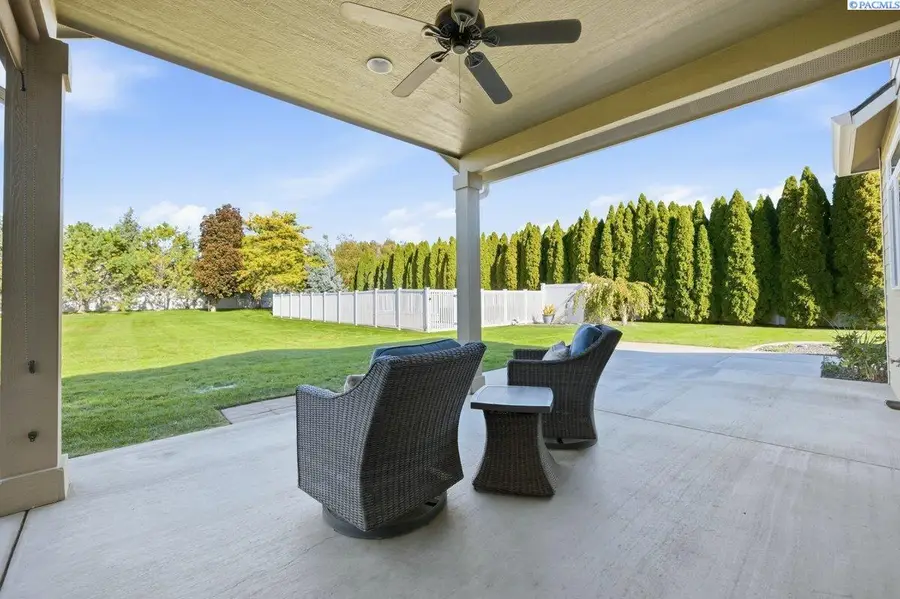 103512 Nicole Dr, Kennewick, WA 99338 - #2