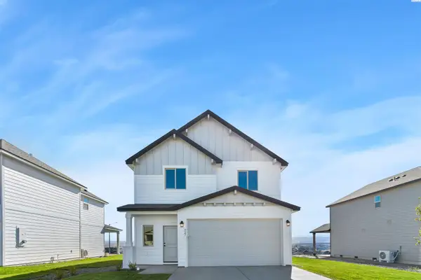 727 Honeylicious St., Richland, WA 99352