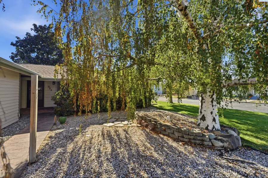 324 Gulf Ct, Richland, WA 99354 - #2