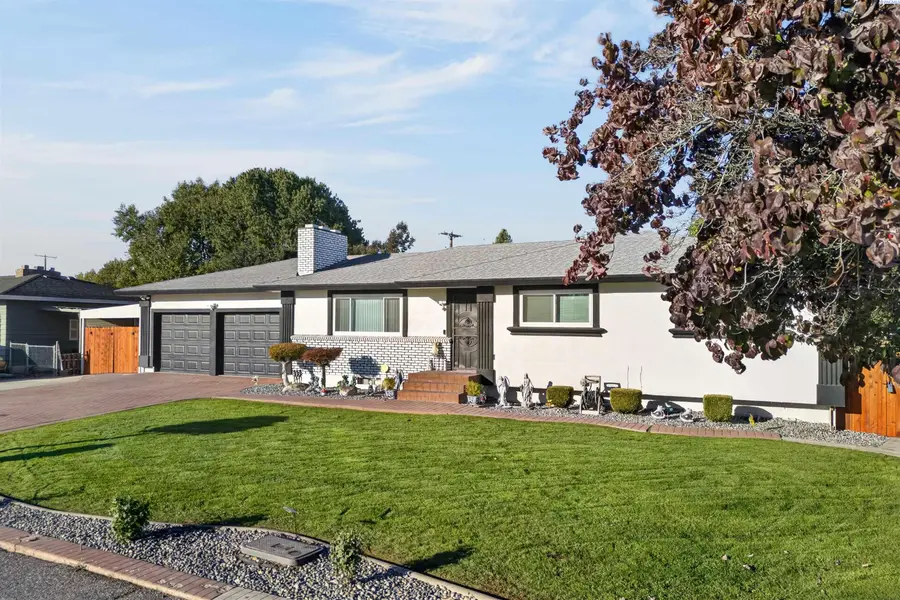 512 Road 35, Pasco, WA 99301 - #2
