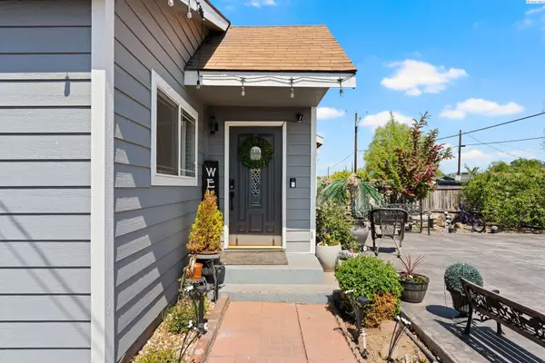 1714 S 10th Avenue, Yakima, WA 98902