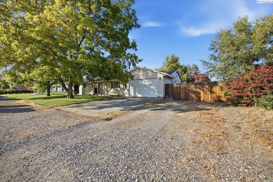 6105 W Melville Road, Pasco, WA 99301-1942 - #3