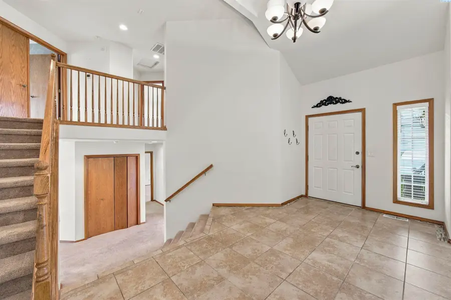 3406 W 42nd Ave, Kennewick, WA 99337 - #3