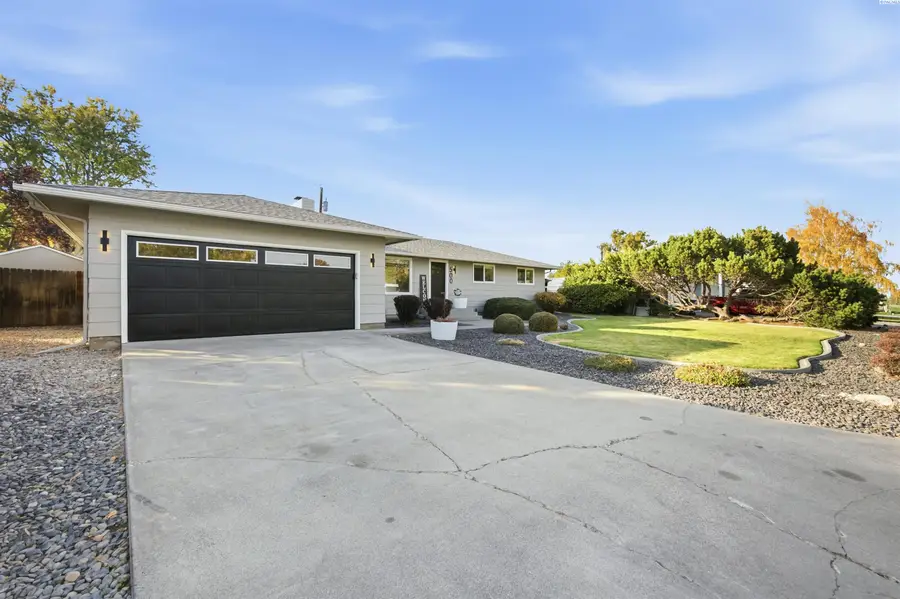 500 S Cleveland Street, Kennewick, WA 99336 - #3