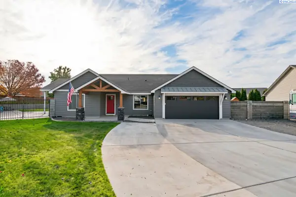 8804 Aldridge Ct, Pasco, WA 99301