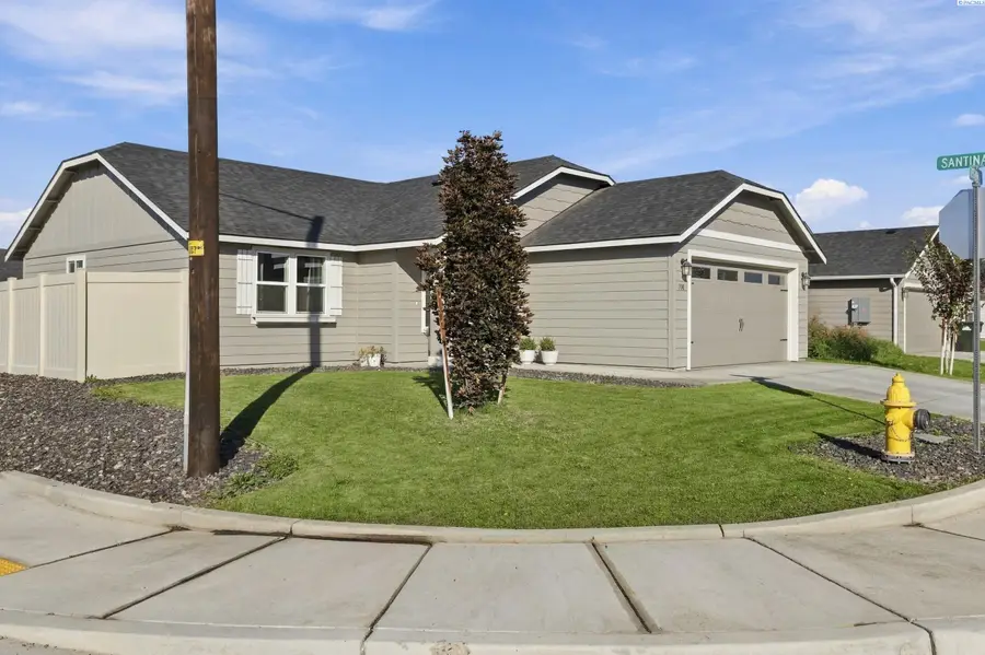700 Regina Pl, Grandview, WA 98930 - #2