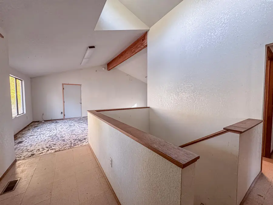 325 NW Dillon St, Pullman, WA 99163 - #2