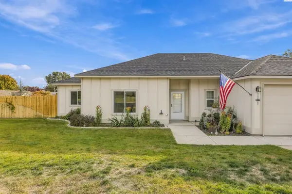 1101 Odin Ave, Benton City, WA 99320