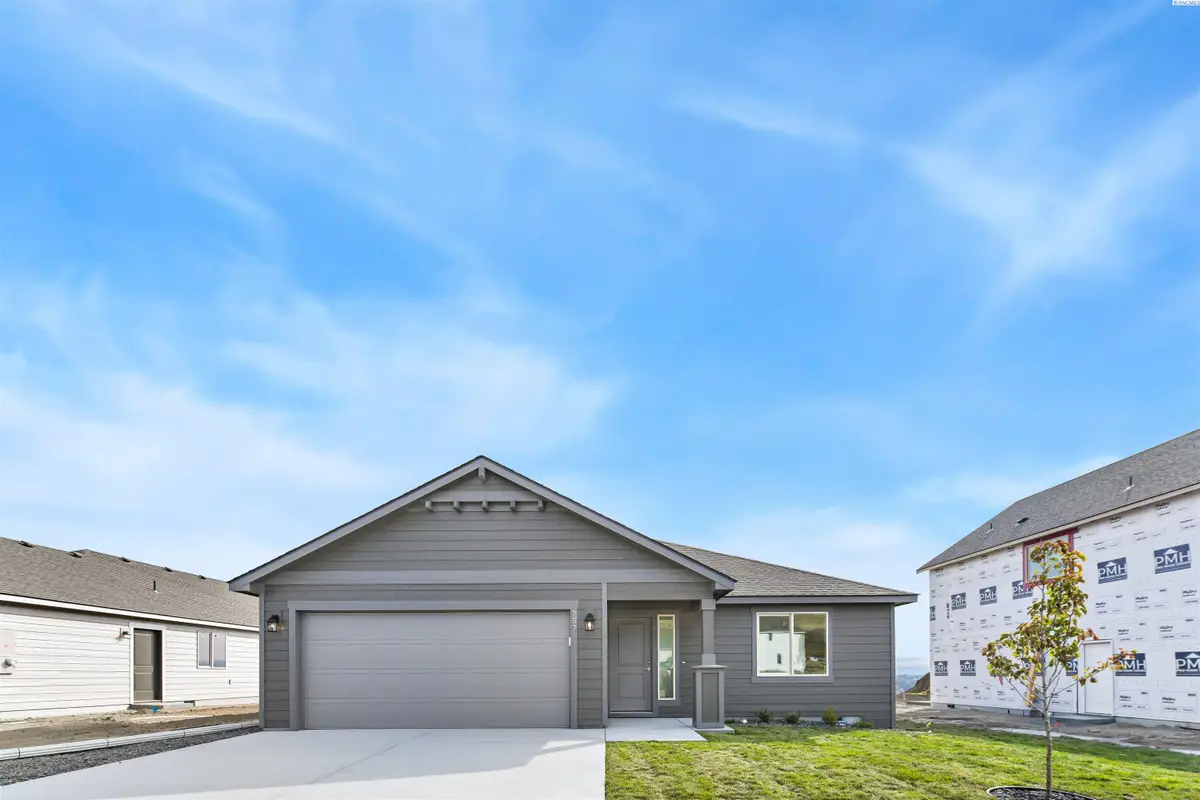 757 Honeylicious St, Richland, WA 99352 - #1