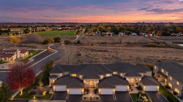 643 Hanford St, Richland, WA 99354