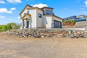 8304 Viewcrest Way, Yakima, WA 98908 - Image #3