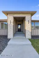 305 Victoria St, Sunnyside, WA 98944 - #2