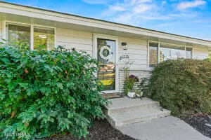 1115 S 28th Ave, Yakima, WA 98902 - Image #2