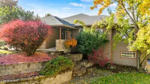 1404 S 80th Ave, Yakima, WA 98908