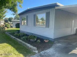 8301 Tieton Dr #128, Yakima, WA 98908