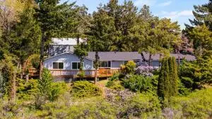 451 Pleasant Valley Pl, Yakima, WA 98908 - Image #2