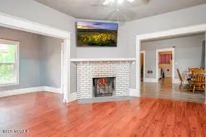 306 S 7th St, Yakima, WA 98901 - Image #2