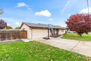 1503 S 27th Ave, Yakima, WA 98902 - Image #3