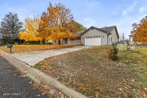 20 Buttercup Ln, Selah, WA 98942 - Image #2