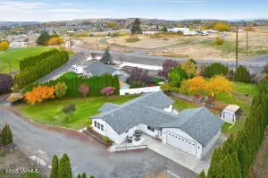 677 Gore Rd, Selah, WA 98942 - Image #1