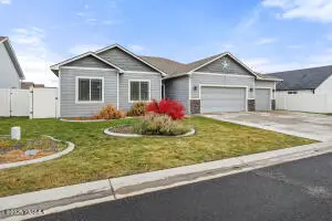 2017 S 59th Ave, Yakima, WA 98903 - Image #3
