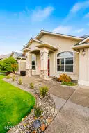 2007 S 87th Ave, Yakima, WA 98903 - Image #2