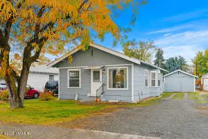 922 S 9th Ave, Yakima, WA 98902 - Image #2