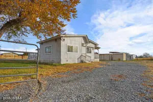 1081 Tecumseh Rd, White Swan, WA 98952 - Image #3