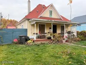 304 N 6th St, Yakima, WA 98902 - Image #1