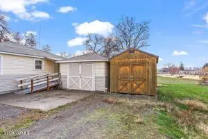 2012 Marsh Rd, Yakima, WA 98901 - Image #2