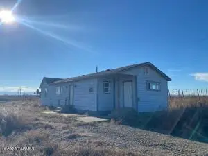 231 S Satus Rd, Toppenish, WA 98948