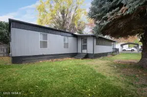 408 W Pine St #30, Union Gap, WA 98903 - Image #3