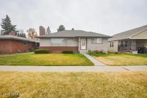 803 Adams Ave, Toppenish, WA 98948 - Image #2